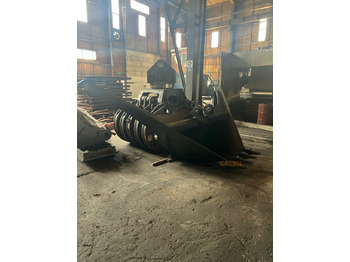 דלי מחפר עבור מחפר סורק Hitachi ZX300 V-Type Bucket: תמונה 3 דלי מחפר עבור מחפר סורק Hitachi ZX300 V-Type Bucket: תמונה 3