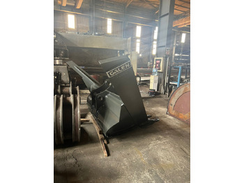 דלי מחפר עבור מחפר סורק Hitachi ZX300 V-Type Bucket: תמונה 2 דלי מחפר עבור מחפר סורק Hitachi ZX300 V-Type Bucket: תמונה 2