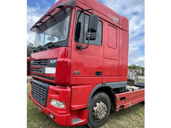יחידת טרקטור DAF XF 95 480
