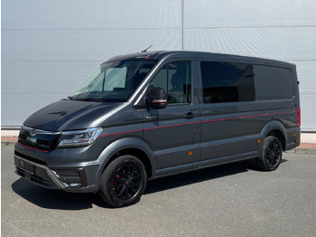 כלי רכב מסחרי עם לוח MAN TGE