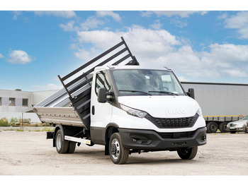 כלי רכב מסחרי מזהיר IVECO Daily 50c18