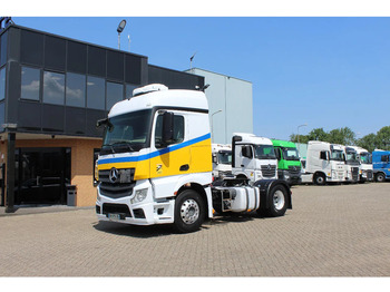 יחידת טרקטור MERCEDES-BENZ Actros 1843