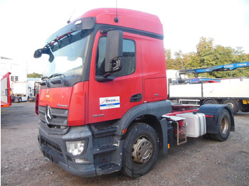 יחידת טרקטור MERCEDES-BENZ Actros 1843