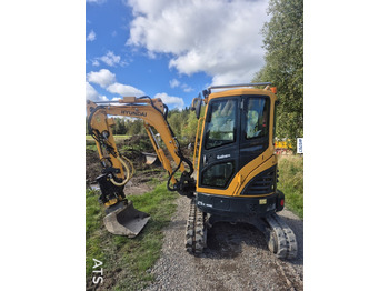 מיני מחפר HYUNDAI