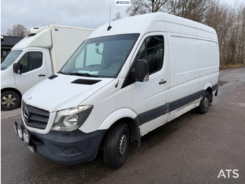 כלי רכב מסחרי עם לוח MERCEDES-BENZ Sprinter