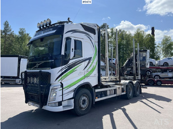 משאית עץ VOLVO FH13