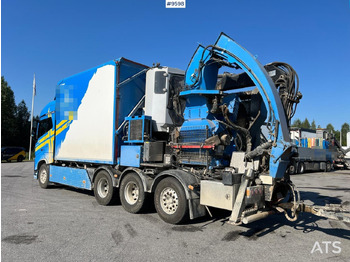 מזהיר, משאית מנוף Volvo FH16 8*4 Bruks wood chipper: תמונה 4
