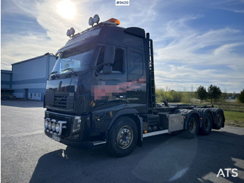משאית הרמת וו VOLVO FH16