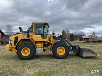 הַחכָּרָה  Volvo L60 H Wheel loader with grading bucket (VIDEO) Volvo L60 H Wheel loader with grading bucket (VIDEO): תמונה 3