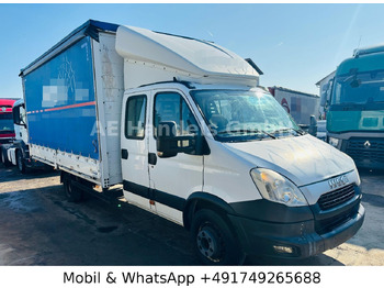כלי רכב מסחרי עם וילונות צד IVECO Daily 70c17
