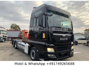 משאית עם שלדת תא MAN TGX 26.440