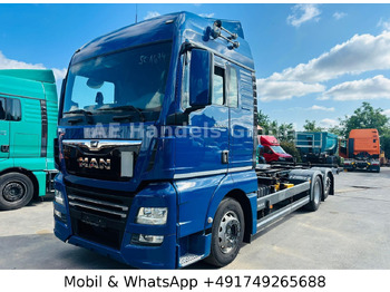 משאית עם שלדת תא MAN TGX 26.510