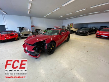 מכונית FERRARI