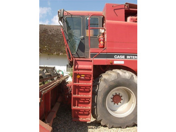 מקצרת קומבינה Case IH 1680 E 22 fod skærebord og ekstra bredde hjul: תמונה 3