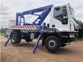פלטפורמה אווירית מותקנת על משאית IVECO EuroCargo