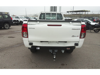 חָדָשׁ טנדר Toyota Hilux / Revo RHD Pick-up single Cab 2.8L Diesel Manual: תמונה 5 חָדָשׁ טנדר Toyota Hilux / Revo RHD Pick-up single Cab 2.8L Diesel Manual: תמונה 5
