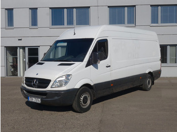 כלי רכב מסחרי עם לוח MERCEDES-BENZ Sprinter 313
