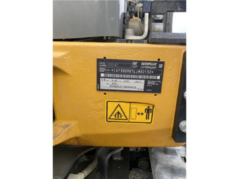 מחפר סורק CAT 300.9D: תמונה 5