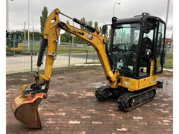 מחפר סורק CATERPILLAR 301.8