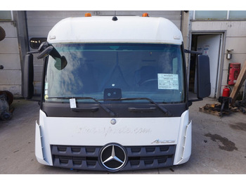 תא ופנים הרכב MERCEDES-BENZ