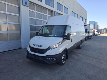 כלי רכב מסחרי לנוסעים IVECO Daily 35c18