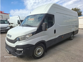 כלי רכב מסחרי לנוסעים IVECO Daily 35s16