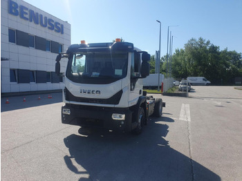 משאית עם שלדת תא IVECO EuroCargo
