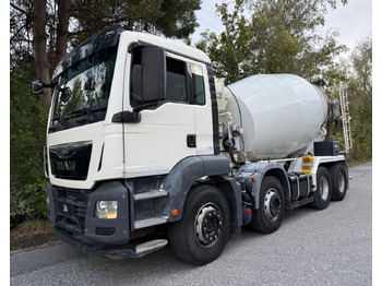 משאית מערבלת בטון LIEBHERR
