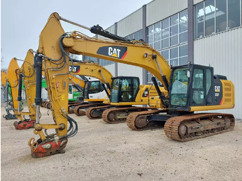 מחפר סורק CATERPILLAR 323