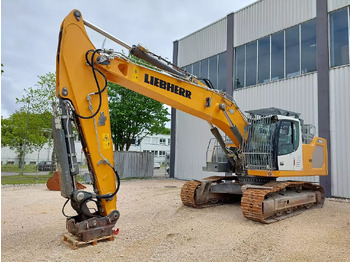 מחפר סורק LIEBHERR R 930