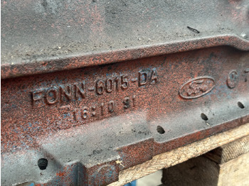 בלוק צילינדר עבור מכונה חקלאית Ford New Holland  8630 8730 8830 TW20 TW25 TW30 Blok Silnika FONN-6015-DA: תמונה 4