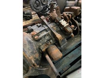 תיבת הילוכים JCB