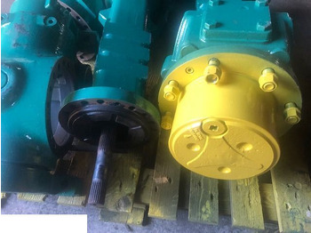 גל הנעה JOHN DEERE