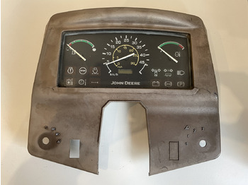 לוח מחוונים JOHN DEERE