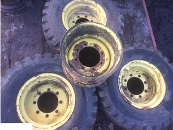 חבילת גלגלים וצמיגים JOHN DEERE