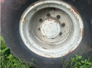 חישוק עבור מכונה חקלאית Manitou Felga Felgi 20 cali , 405/70-20: תמונה 4 חישוק עבור מכונה חקלאית Manitou Felga Felgi 20 cali , 405/70-20: תמונה 4