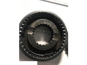 תיבת הילוכים וחלקים עבור מכונה חקלאית Valtra 700 - Skrzynia [CZĘŚCI]: תמונה 4