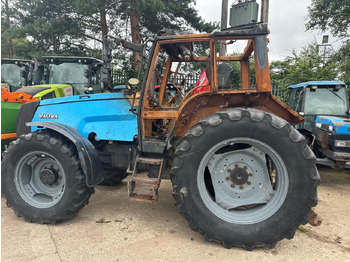 טרקטור חקלאי VALTRA 8000