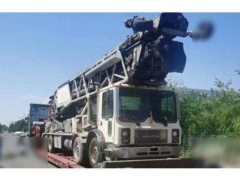 משאית משאבת בטון PUTZMEISTER