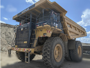 משאית סלעים/ מסיר פסולת קשיח CATERPILLAR 777