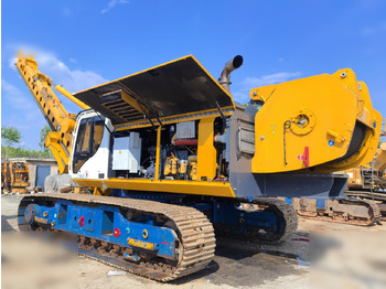 אסדת קידוח BAUER