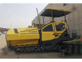 מרצף אספלט BOMAG