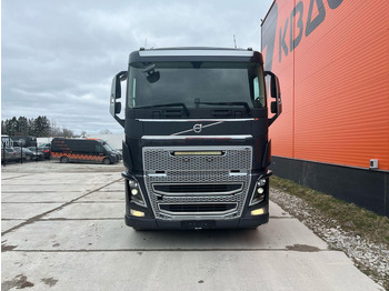 משאית עם שלדת תא Volvo FH 16 750 10x4*6 GCW 100 ton / CHASSIS L=7350 mm: תמונה 3