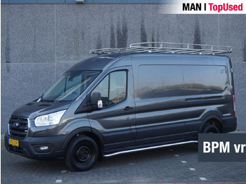 כלי רכב מסחרי עם לוח FORD Transit