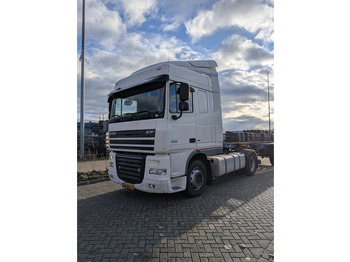 משאית DAF XF 105