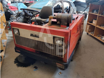 מטאטא כבישים HAKO