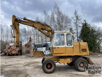 מחפר גלגלים LIEBHERR A 900