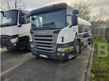 משאית מכל SCANIA P 230