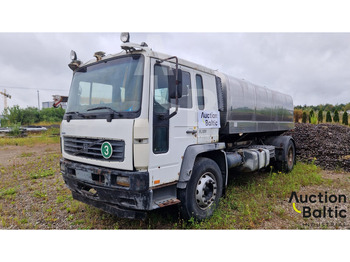 משאית מכל VOLVO FL 220