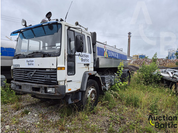 משאית מכל VOLVO FL6